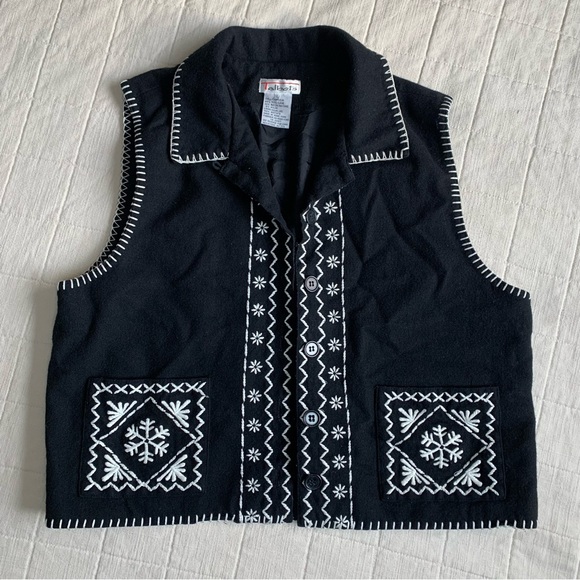 Talbots Jackets & Blazers - Talbots Vintage Women’s Snowflake Wool Vest Black Size Large‎